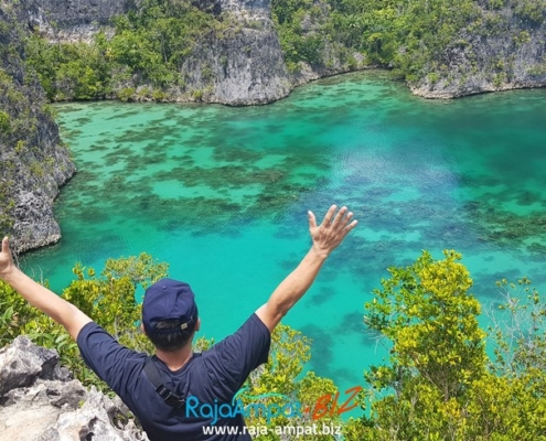 Paket Tour Raja Ampat