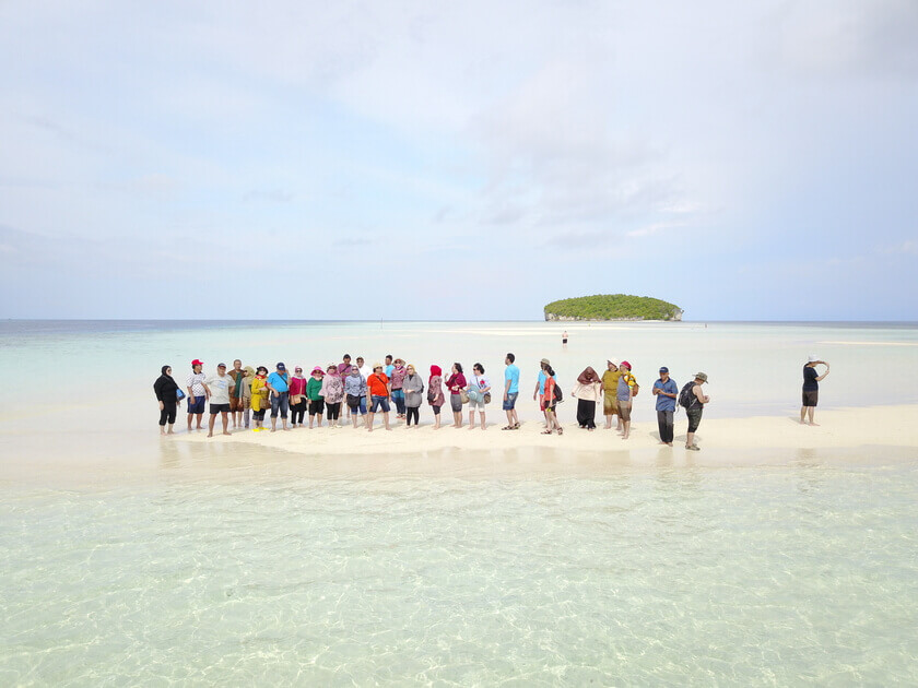 PAKET RAJA AMPAT